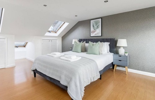 Plaistow and Sundridge Apartment | The Bromley Collection