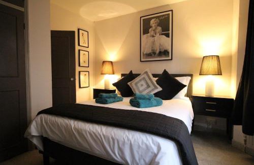 South Kensington Apartment | The Bromptons, Luxury South Kensington Apartment