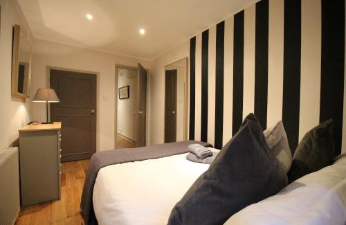 South Kensington Apartment | The Bromptons, Luxury South Kensington Apartment