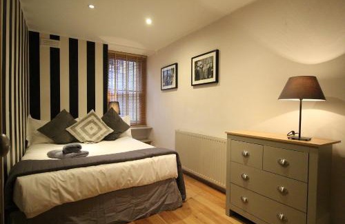 South Kensington Apartment | The Bromptons, Luxury South Kensington Apartment