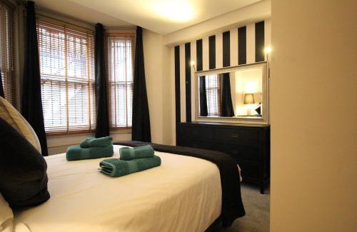 South Kensington Apartment | The Bromptons, Luxury South Kensington Apartment