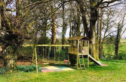 Enniskillen House | The Brook