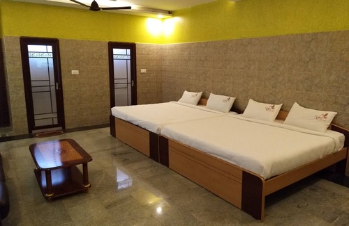 Yercaud Hotel | The Brook Resorts & Spa