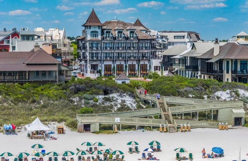 Seacrest House | The Brown Pelican