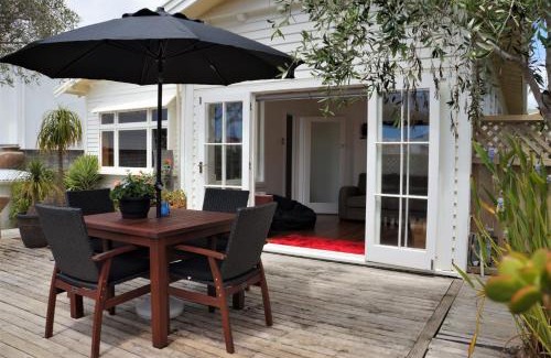 New Plymouth House | The Buller Bungalow - fall in love with this home