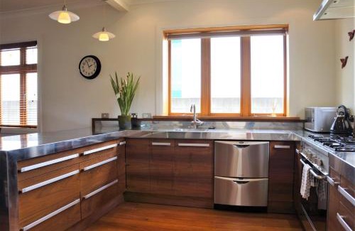New Plymouth House | The Buller Bungalow - fall in love with this home