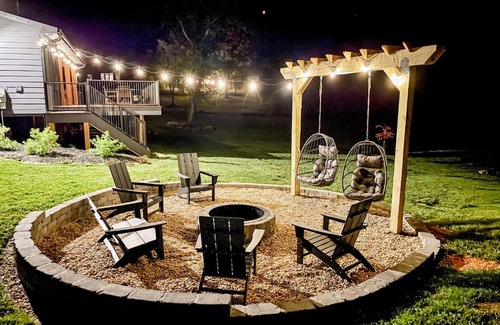 Afton House | The Bungalow at Afton Mountain Retreat