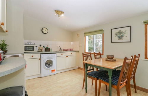 Elgin Cottage | The Bungalow