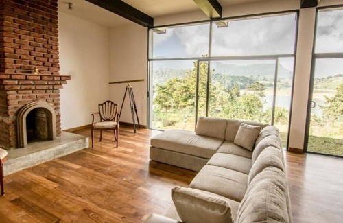 Nuwara Eliya House | The Bungalow