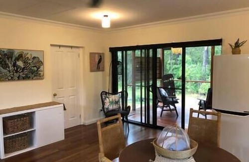 Valla Beach House | The Bungalow - Luxurious & Calm | Beach & Bush