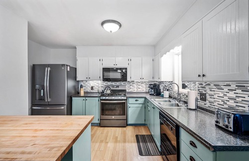 Beaufort House | "The Bunk House"