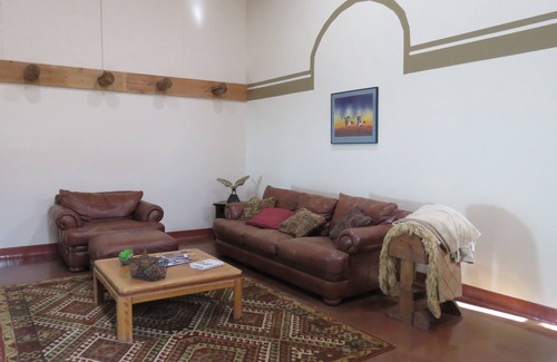 Manhattan House | the Bunkhouse - just 5 minutes from downtown Manhattan