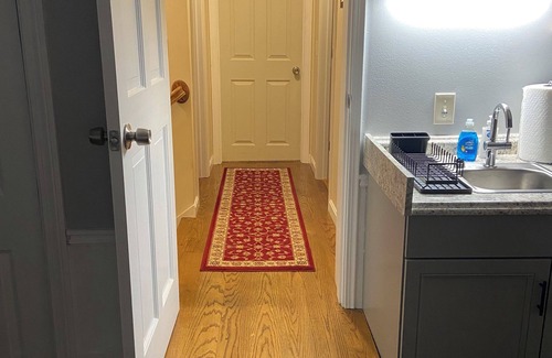 York Apartment | The Buoy House is a charming 2nd floor apartment in York close to beaches.