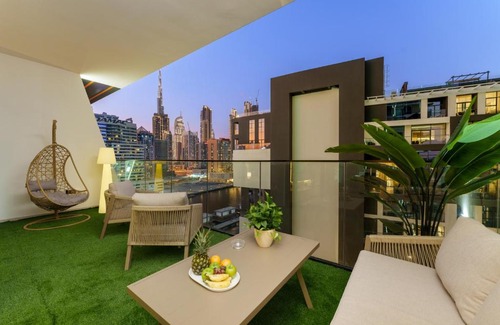 Business Bay Apartment | The Burj and Canal Views