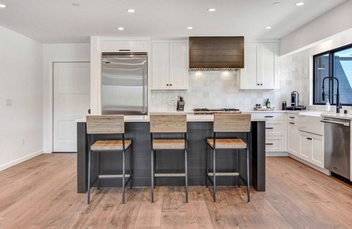 Sonoma House | The Burndale Barn Wine Country Vacation Home