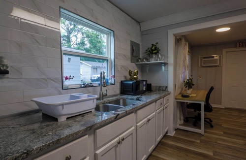 Hattiesburg House | The Butterfly House – Spacious Comfort Near USM & Serengeti Water Park
