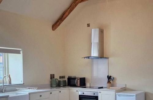 Narberth House | The Byre @ Broomhill Barns