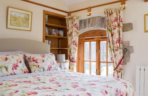 Stackpole House | The Byre