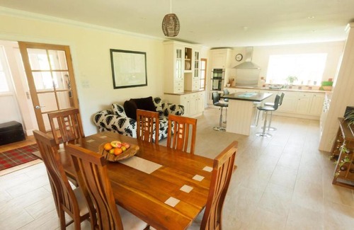Strathyre House | The Byre