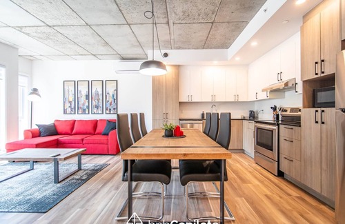 Saint-Roch Apartment | The Caïman Complex, 607 + Parking