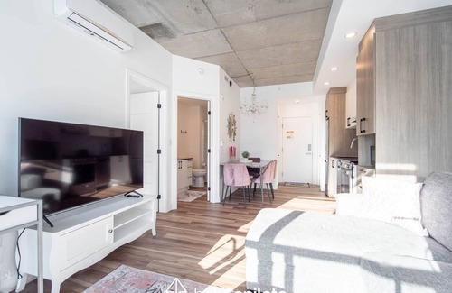 Saint-Roch Apartment | The Caïman Complex, 703