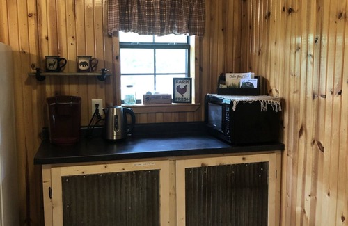 Harrison Cabin | The Cabin at Tall Pine Grove