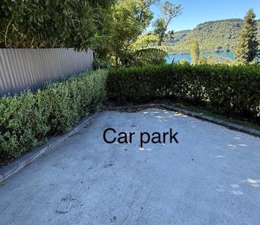 Lake Tarawera House | The Cabin