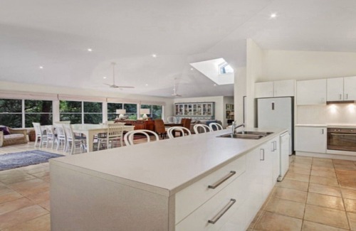 Pearl Beach House | THE CABIN @ PEARL BEACH FAMILY FRIENDLY