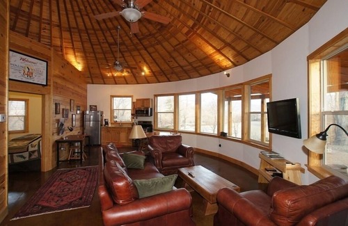 Haywood Cabin | The Cabins at Rose River Farm