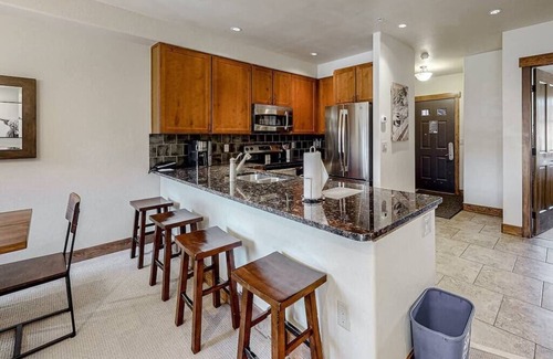 Copper Mountain Village Apartment | The Cache | 2 Bedroom Condo