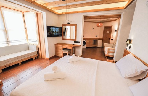 Yesiluzumlu House | The Cadianda Inn
