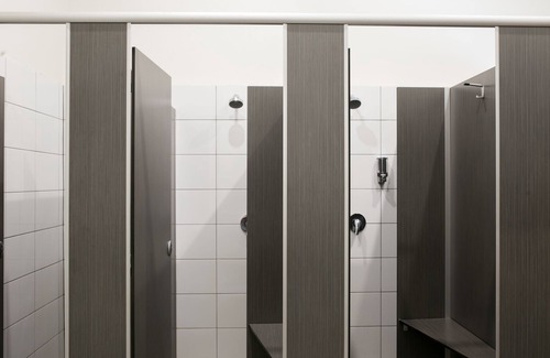 Warrnambool Hotel | The Cally Hotel