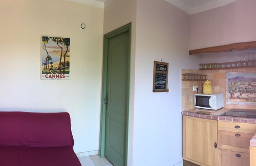 Saint-Raphael House | The calm of the forest, just minutes from the sea