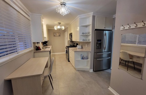 York - Haig House | The Canal House- 6 Bedrooms w/Fire Pit -5min walk to Canal/5min drive-Downtown