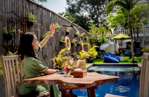 Mushroom Bay Hotel | The Canda Hotel