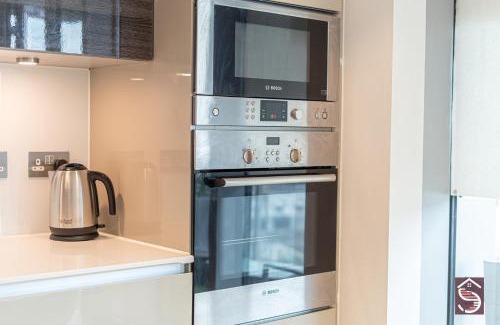 Canning Town Apartment | The Canning Comfort