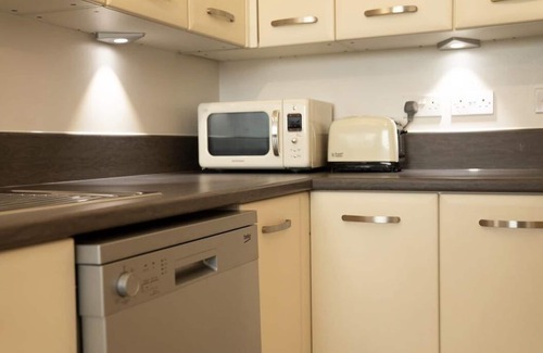 Canning Town Apartment | The Canning View - 2 Bed 2 bath Apartment