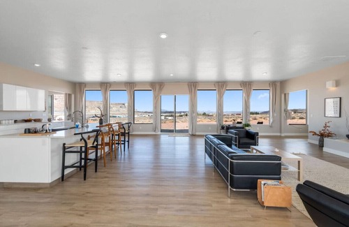 Big Water House | The Canyon Dweller: A Luxury Haven near Page, AZ