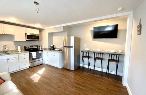 Yacht Club Apartment | The Cape 1 Gulf access