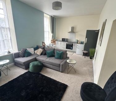 Jedburgh Hotel | The Capon Tree Town House