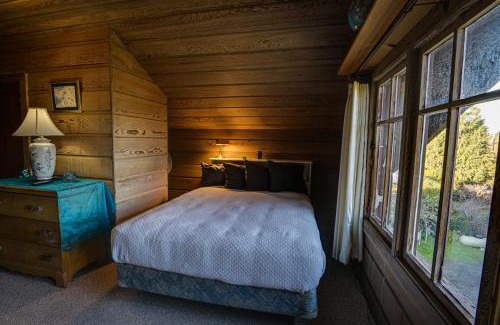 Fort Bragg Hotel | The Captains Quarters