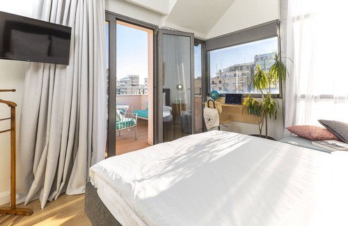 Thessaloniki City Centre Hotel | The Caravan