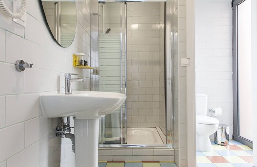 Thessaloniki City Centre Hotel | The Caravan