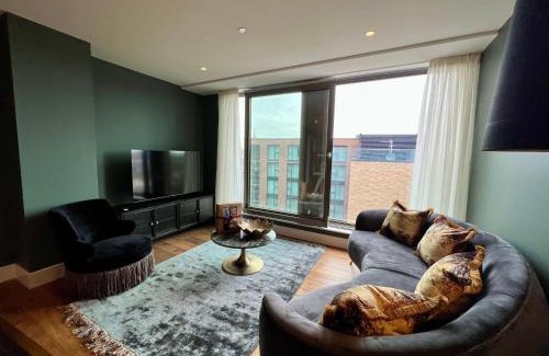 York Apartment | The Card Room at Ryedale House