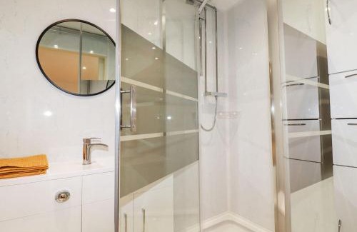 Torpoint Apartment | The Carew Loft