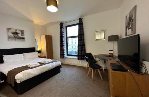 Bridlington Old Town Apartment | The Carlton's Holiday Suites