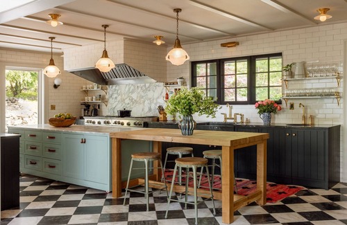Carlton House | The Carly Fern Lodge | Luxe Wine Country Experience, Entire Lake, Trails & 21 Gorgeous Acres