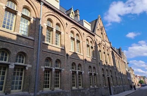 Ieper Apartment | The Carmelite