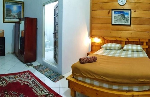 Biringkanya House | The Carstensz Homestay