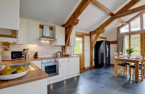 Barnstaple House | The Cart Linhay - Two Bedroom House, Sleeps 4